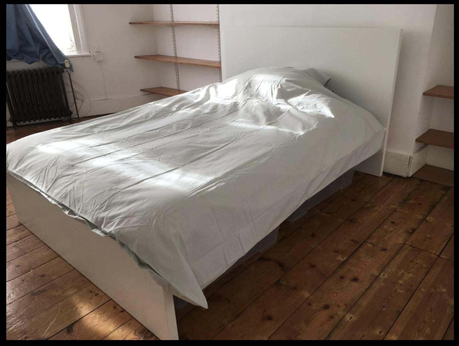 Homestay Fabulous Spacious Stylish Private In Nw6 With Excellent Transport Links To Centre, Hosted By Female Currently Taking Bookings For Females & Couples Only, Suitable For Holidays, Study, Work, Courses Or Inbetween *