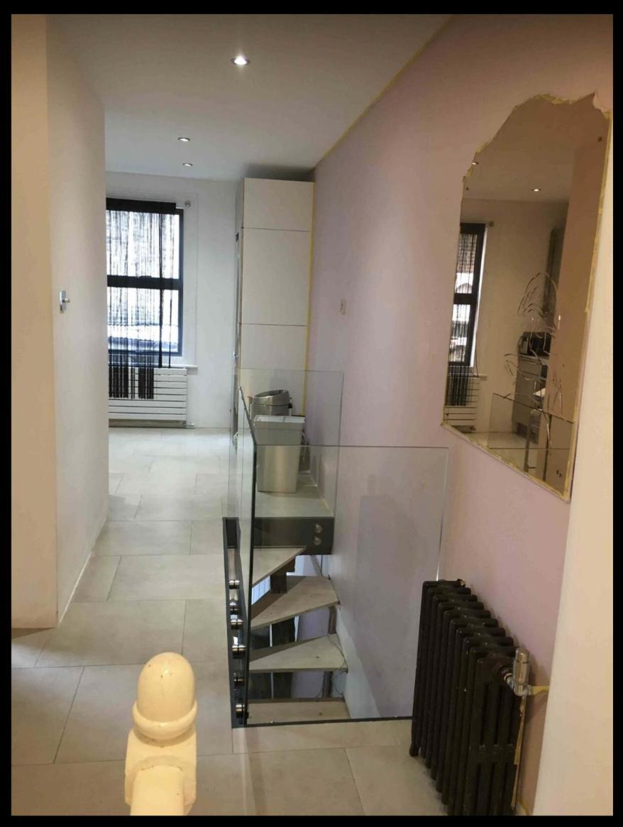 Fabulous Spacious Stylish Private In Nw6 With Excellent Transport Links To Centre, Hosted By Female Currently Taking Bookings For Females & Couples Only, Suitable For Holidays, Study, Work, Courses Or Inbetween London