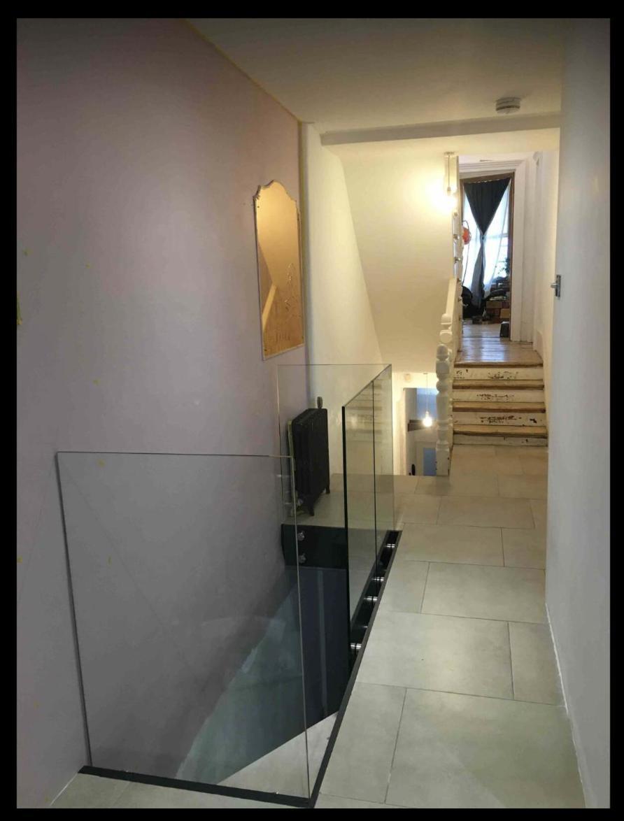 Fabulous Spacious Stylish Private In Nw6 With Excellent Transport Links To Centre, Hosted By Female Currently Taking Bookings For Females & Couples Only, Suitable For Holidays, Study, Work, Courses Or Inbetween * London